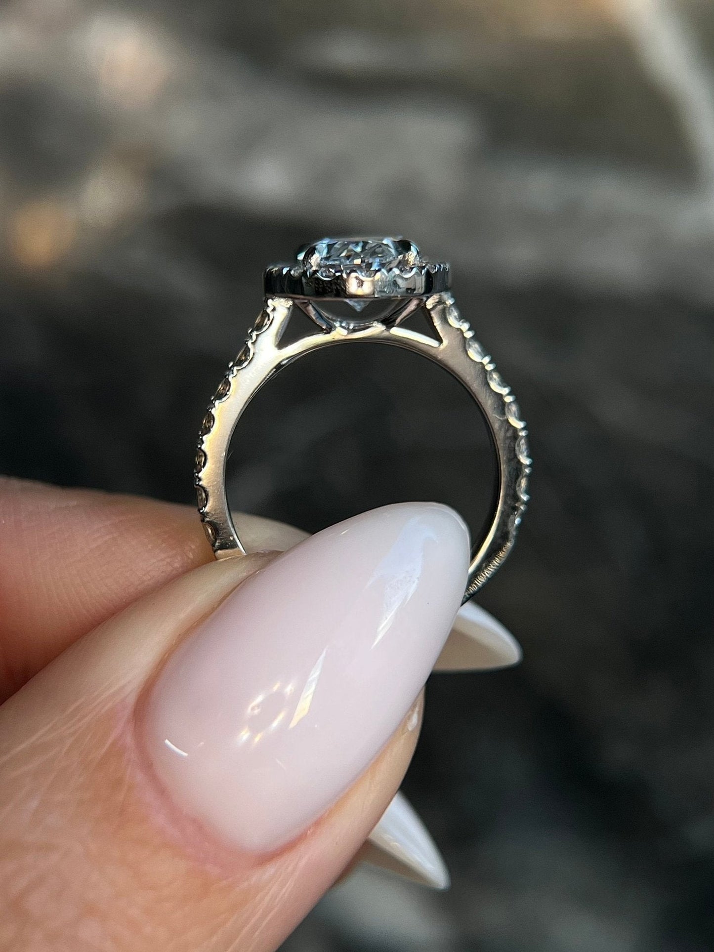 1.5 Carat Oval Lab-Grown Diamond Engagement Ring – Classic Engagement Ring