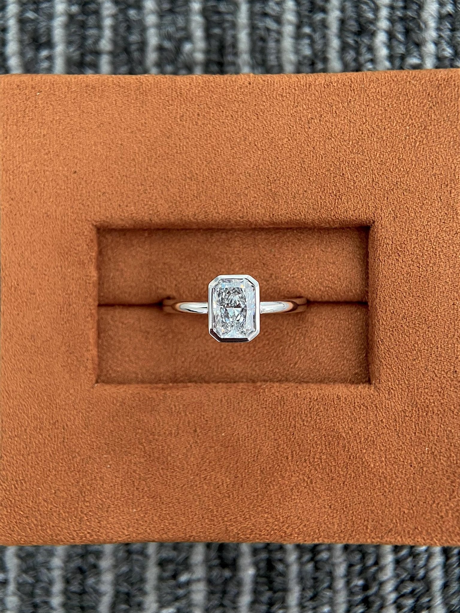 1 Carat Radiant Lab-Grown Diamond Engagement Ring – Classic Engagement Ring