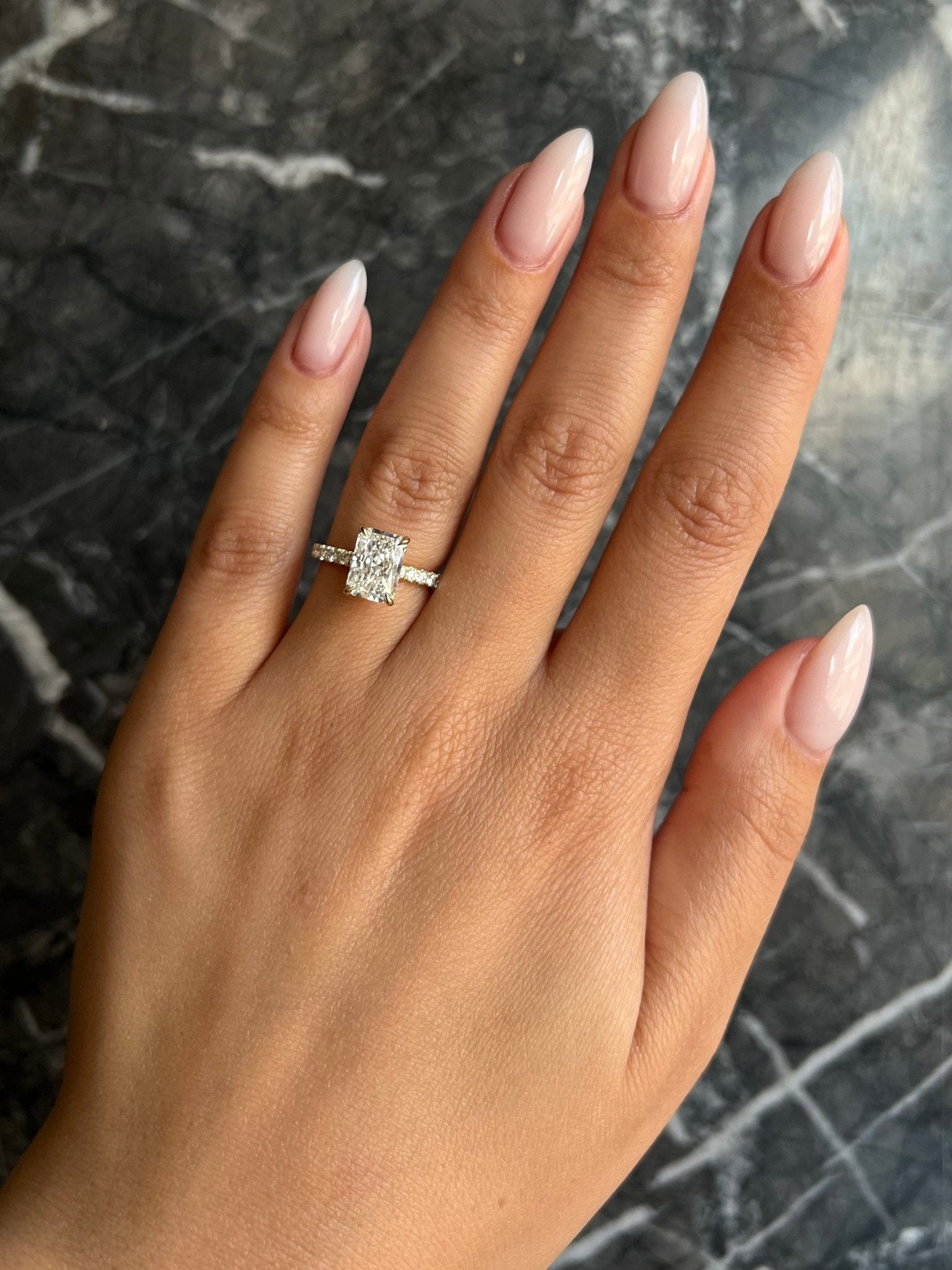 2.85 Carat Radiant Lab-Grown Diamond Engagement Ring – Solitaire & Hidden Halo