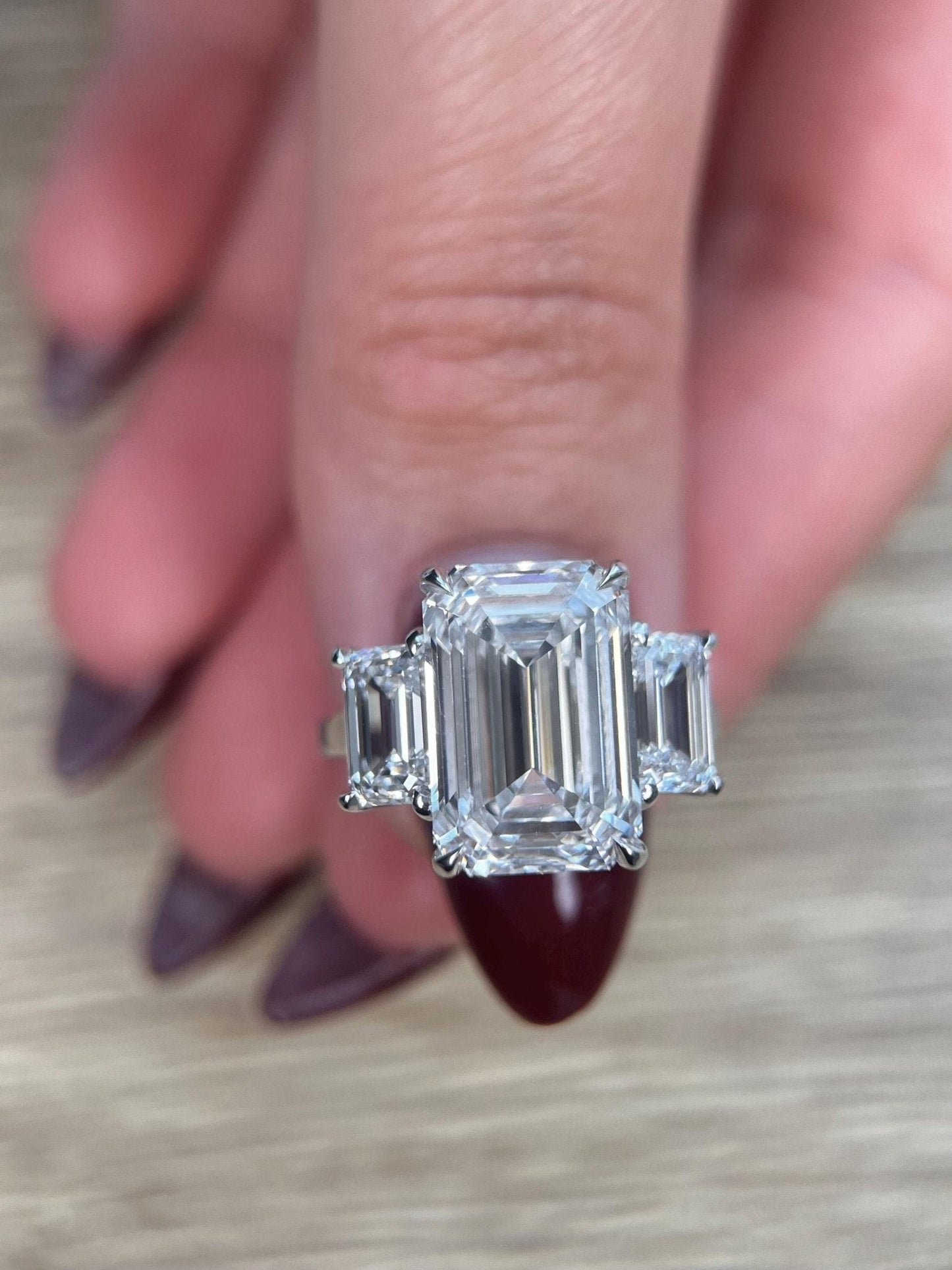 6 Carat Emerald Lab-Grown Diamond Engagement Ring – Classic Engagement Ring