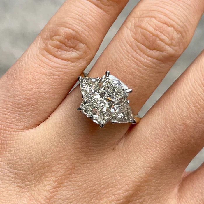 6 Carat Radiant Lab-Grown Diamond Engagement Ring – Classic Engagement Ring