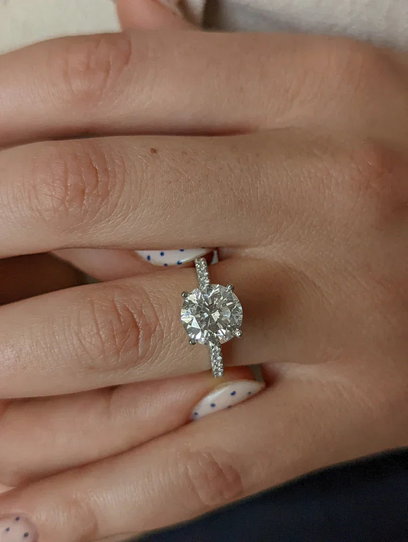 2.25 Carat Round Lab-Grown Diamond Engagement Ring – Classic Engagement Ring