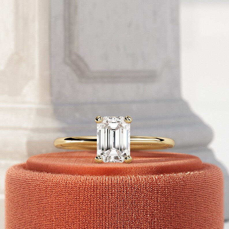 1 Carat Emerald Lab-Grown Diamond Engagement Ring – Classic Engagement Ring