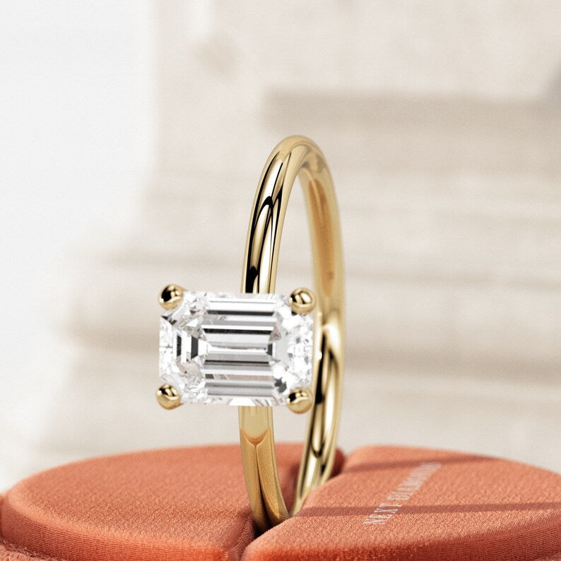 1 Carat Emerald Lab-Grown Diamond Engagement Ring – Classic Engagement Ring