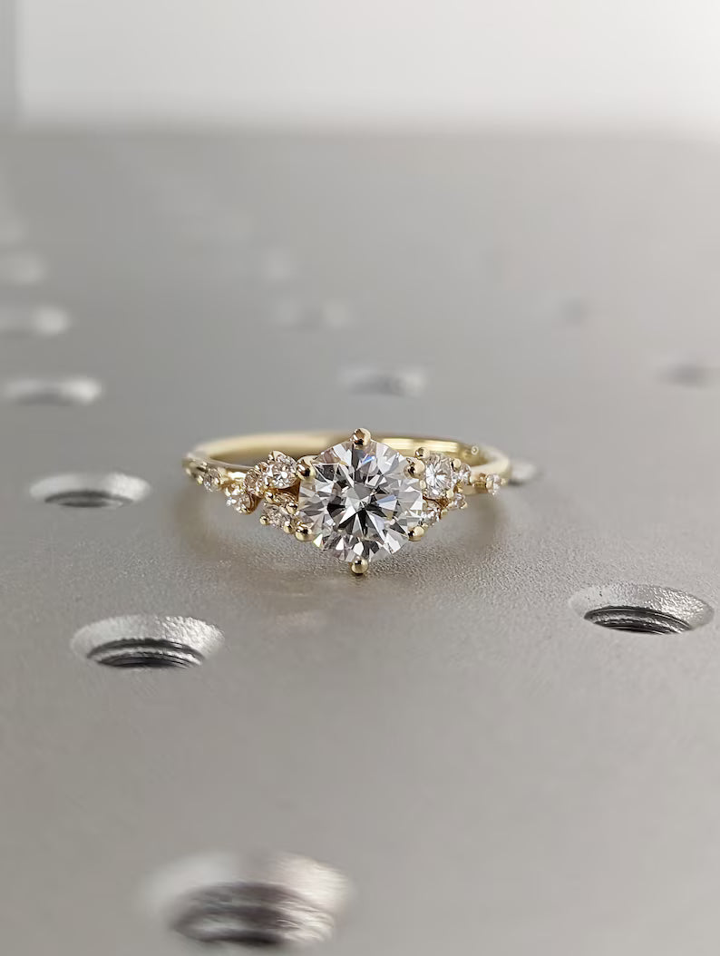 1 Carat Round Lab-Grown Diamond Engagement Ring – Snowflake