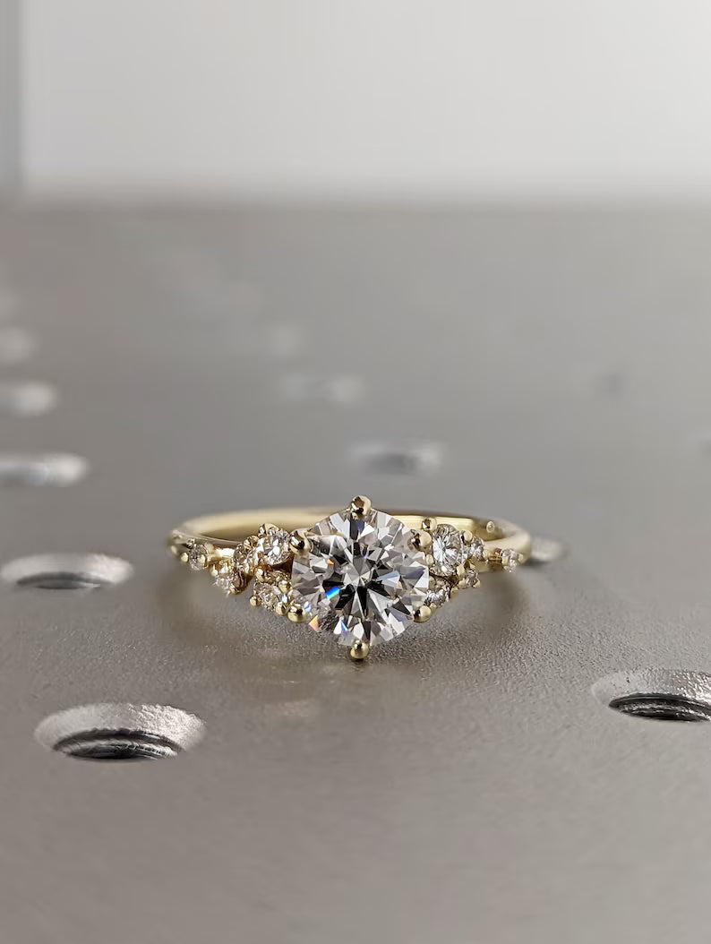 1 Carat Round Lab-Grown Diamond Engagement Ring – Snowflake