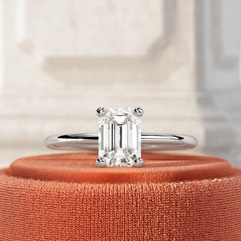1 Carat Emerald Lab-Grown Diamond Engagement Ring – Classic Engagement Ring