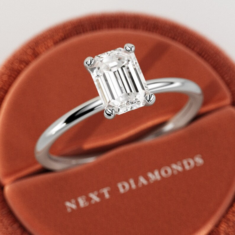 1 Carat Emerald Lab-Grown Diamond Engagement Ring – Classic Engagement Ring
