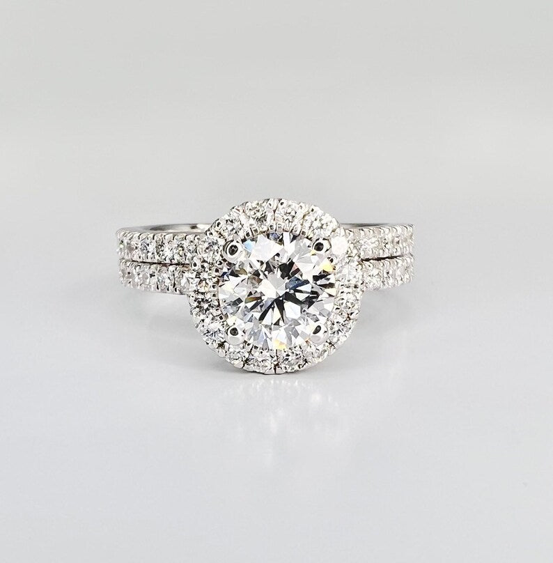 4 Carat Round Lab-Grown Diamond Engagement Ring – Classic Engagement Ring