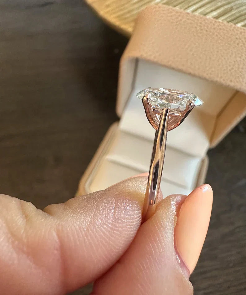 10.20 Carat Oval Lab-Grown Diamond Engagement Ring – Classic Engagement Ring