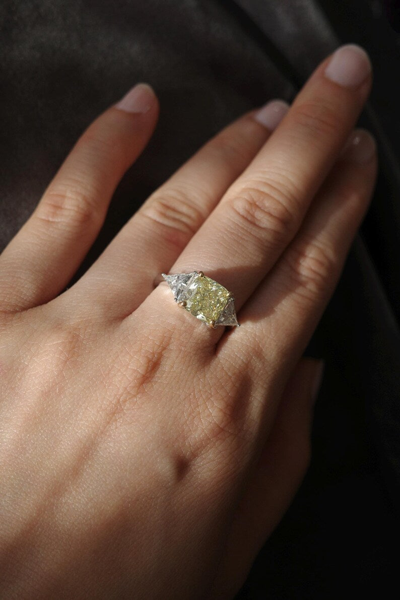 5 Carat Cushion Lab-Grown Diamond Engagement Ring – Classic Engagement Ring