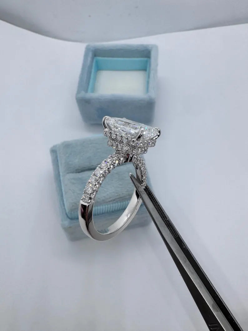 4.60 Carat Radiant Lab-Grown Diamond Engagement Ring – Classic Engagement Ring