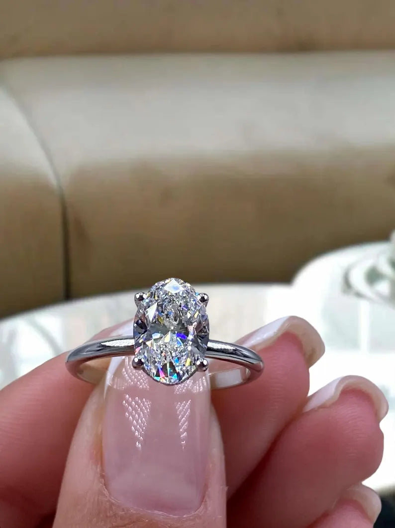1.5 Carat Oval Lab-Grown Diamond Engagement Ring – Solitaire