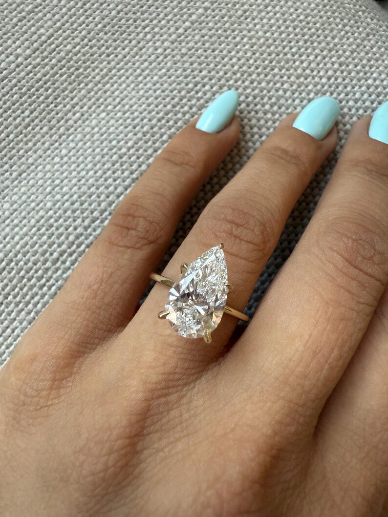 2.25 Carat Pear Lab-Grown Diamond Engagement Ring – Classic Engagement Ring