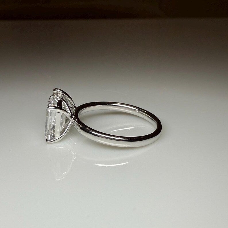 4 Carat Emerald Lab-Grown Diamond Engagement Ring – Classic Engagement Ring
