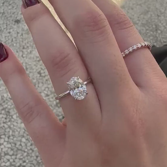 1.5 Carat Oval Lab-Grown Diamond Engagement Ring – Solitaire