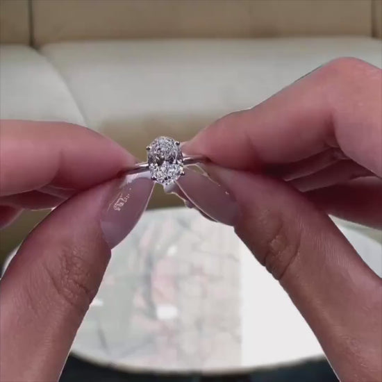 1.5 Carat Oval Lab-Grown Diamond Engagement Ring – Solitaire